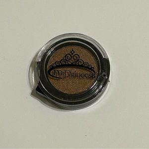 mPrincess Chestnut Brown Pressed Powder Shimmer Eyeshadow